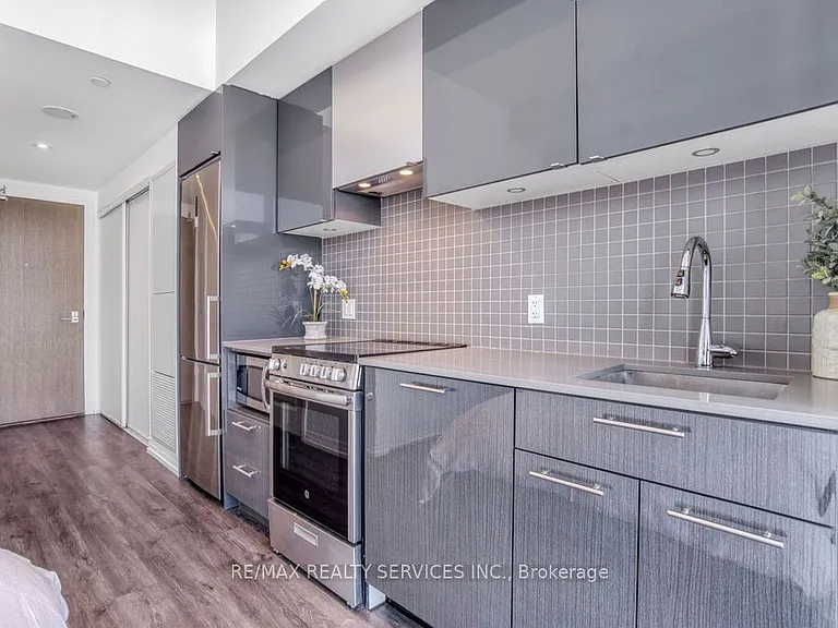 251 Jarvis St #1909 — Photo 4