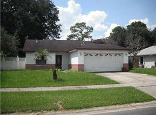 17808 Fallowfield Dr, Lutz, FL 33549