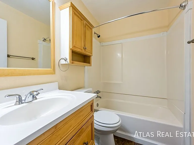 1483 S Cathay Way — Photo 14