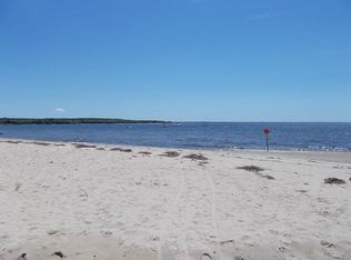 14 Barnes St, Wareham, MA 02571