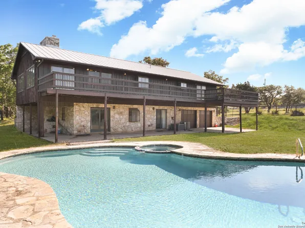 28353 RUFFIAN DR, Boerne, TX 78015