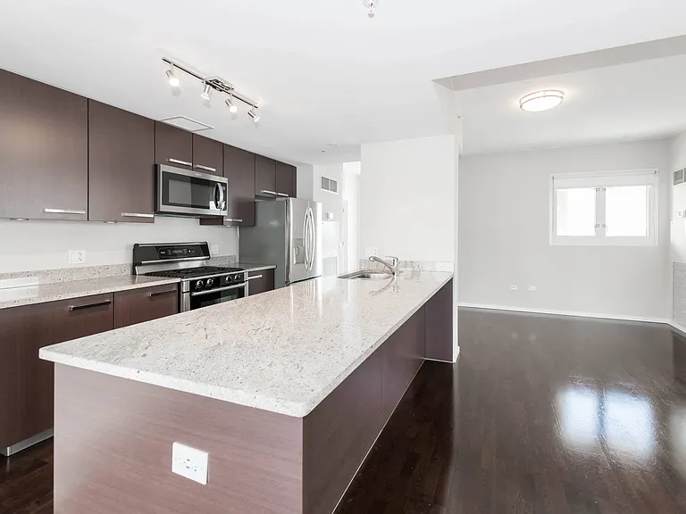 24 S Morgan Apartments — Photo 24
