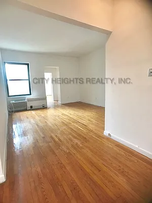 Rented by City Heights Realty | media 20