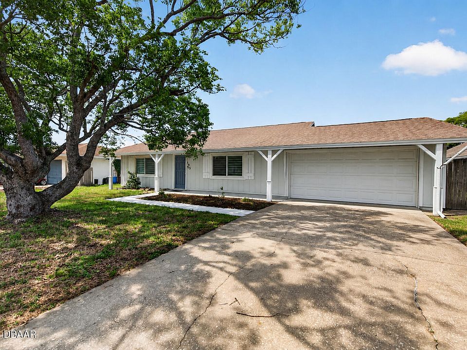 1st image of 193 Leisure Cir