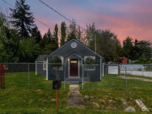 3220 S 152nd Street, SeaTac, WA 98188