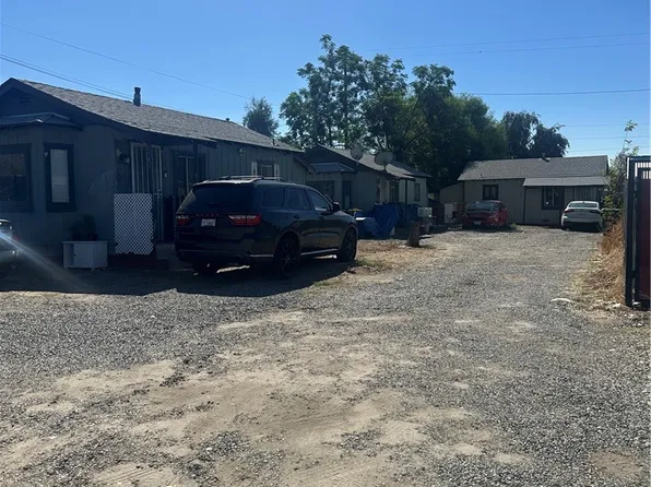 1780 Mentone Blvd, Mentone, CA 92359