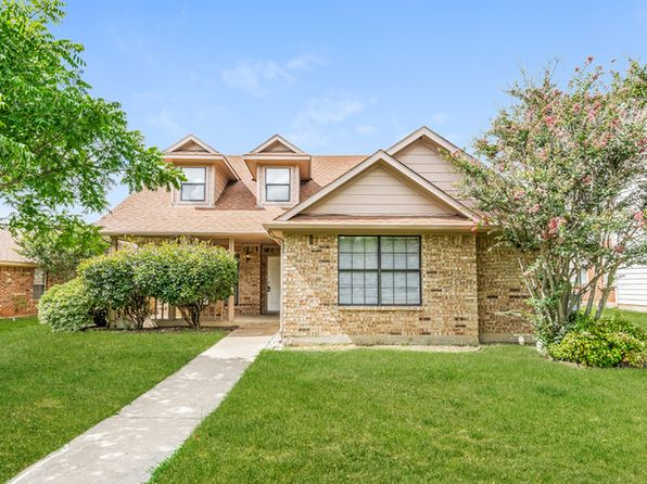 11825 Hickory Garden Dr
