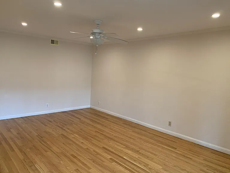 765 San Antonio Rd #31 — Photo 10