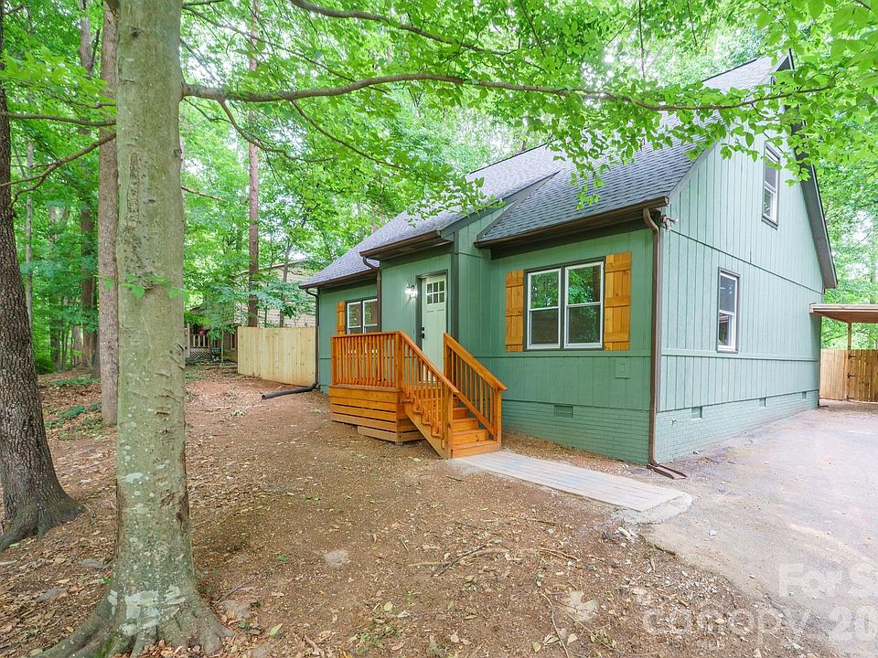 1st image of 727 Boulder Pl