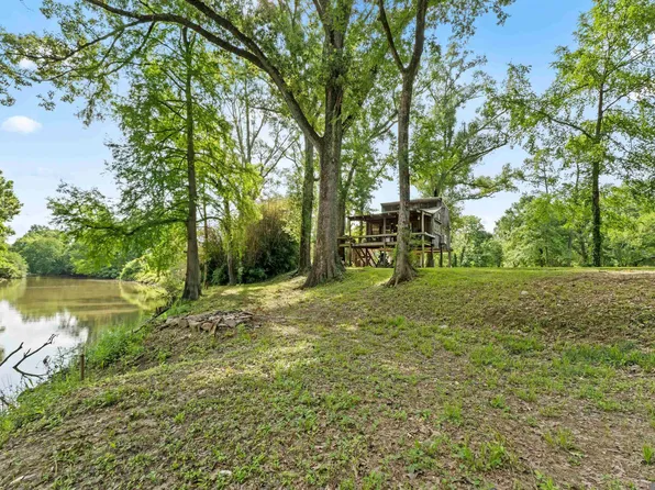 39336 Camp Dr, Prairieville, LA 70769