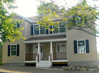 11 Oak Hill Rd #11, Fayville, MA 01745