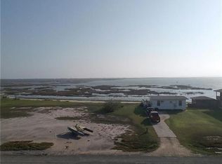 51 Newcomb Bend Loop, Rockport, TX 78382