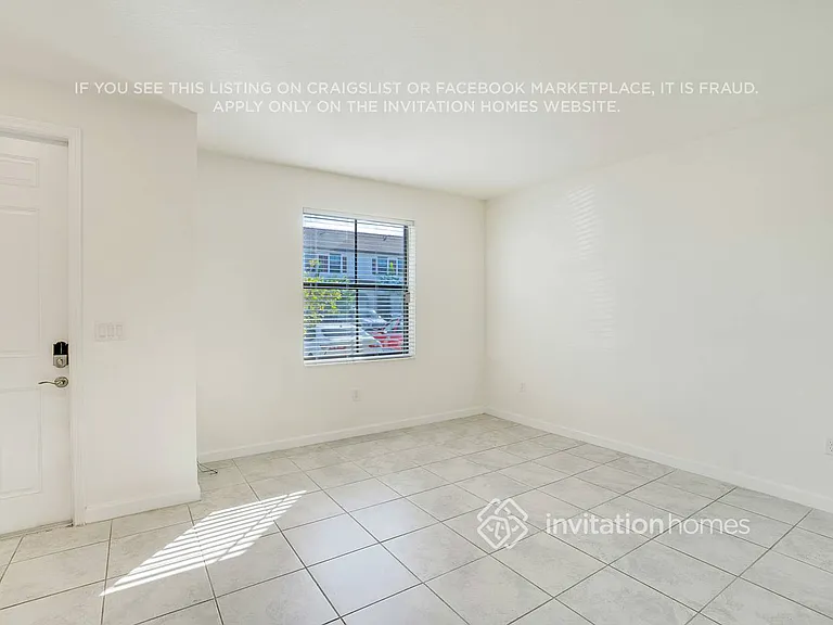 3373 W 105th Ter — Photo 2