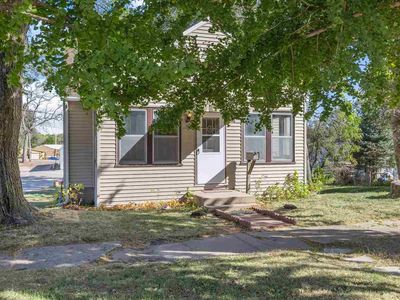 109 S Davis St, Anamosa, IA, 52205