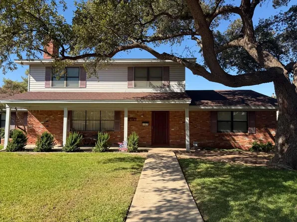 3727 Dover Dr, Odessa, TX 79762