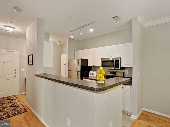 3rd image of 11355 Aristotle Dr Unit 8-111