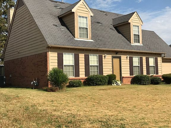 2nd image of 6720 Ross Manor Dr