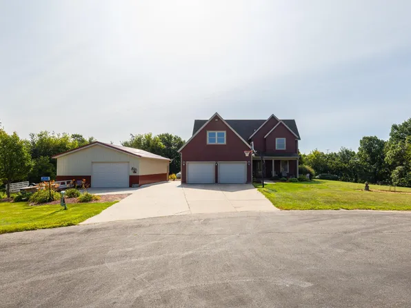 W15852 Sun Meadow Ln, Blair, WI 54616