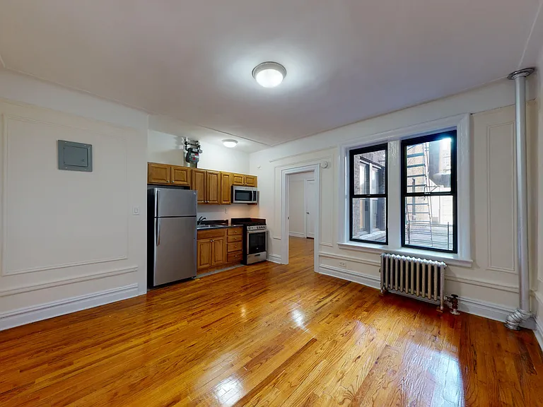 605 W 170th St #2L — Photo 3