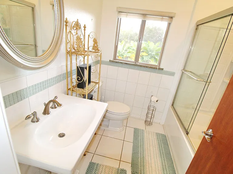 110 Cooke Rd — Photo 29