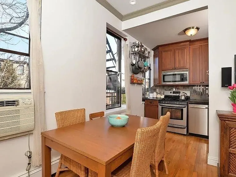 126 Mercer St #3 — Photo 6