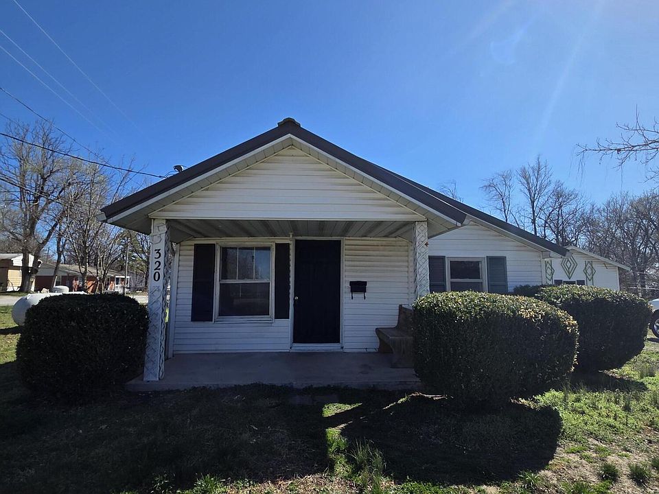 1st image of 320 N Elgin Avenue