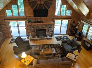 11110 W Dameier Rd, Lena, IL 61048