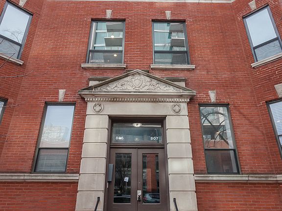 3rd image of 807 W Bradley Pl APT 1