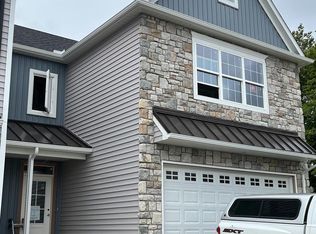 2490 Spring Water Cir #72, Lancaster, PA 17601