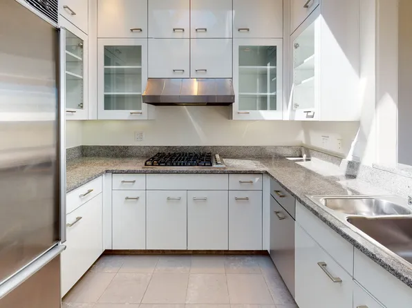 215 Upper Terrace Apartments, 215 Upper Ter, San Francisco, CA 94117