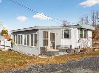 9259 Salmon Ln, Hammondsport, NY 14840