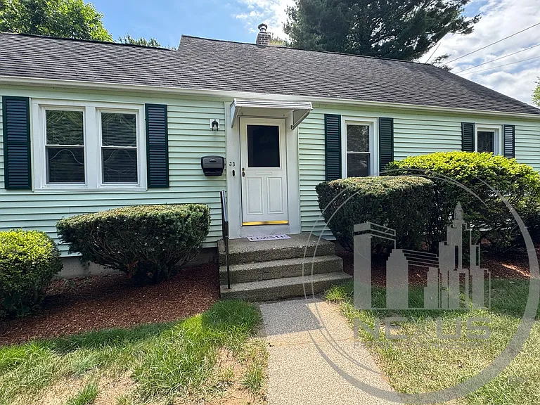 33 Northgate Rd — Photo 2