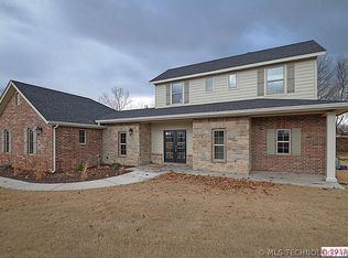 912 Wilshire Ave, Bartlesville, OK 74006