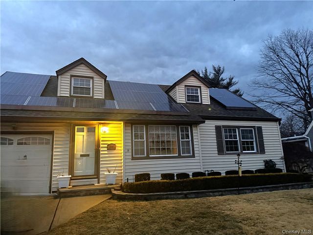 1st image of 2365 Babylon St