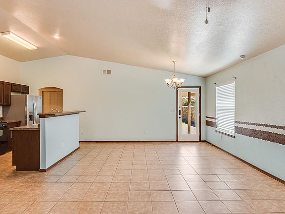 3rd image of 10528 Canyon Sage Dr
