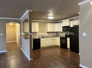 7926 Texas Rd, Fort Smith, AR 72908