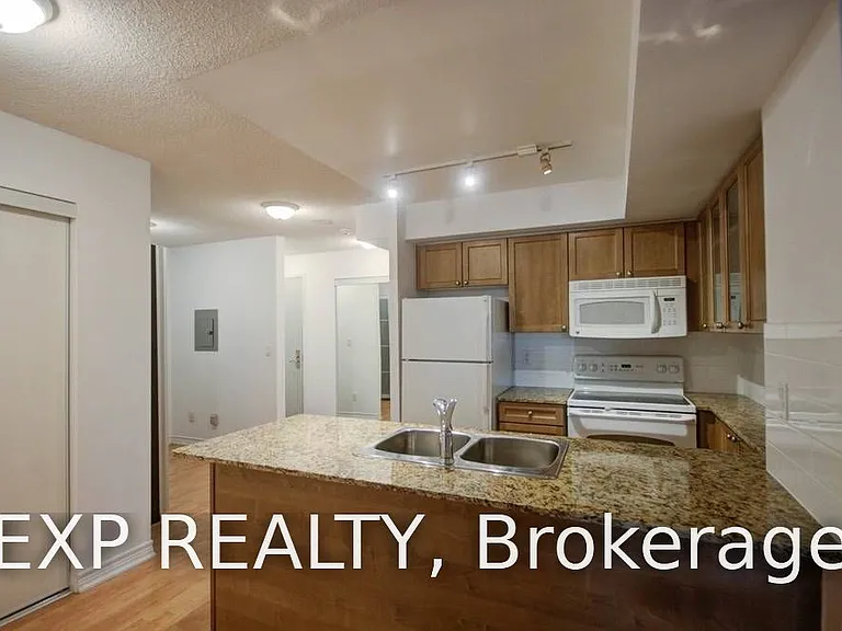 761 Bay St #809 — Photo 13