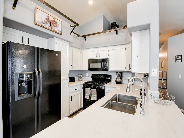 9657 Marble Peak Ct — Photo 19