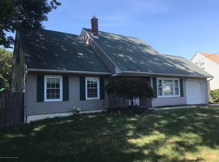 563 Laurel Ave, Hazlet, NJ
