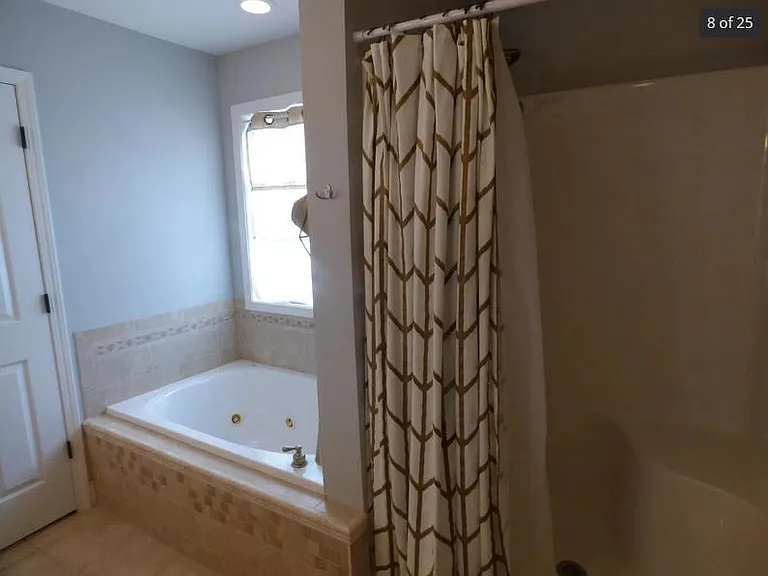 4549 Waldon Pond Ln — Photo 12