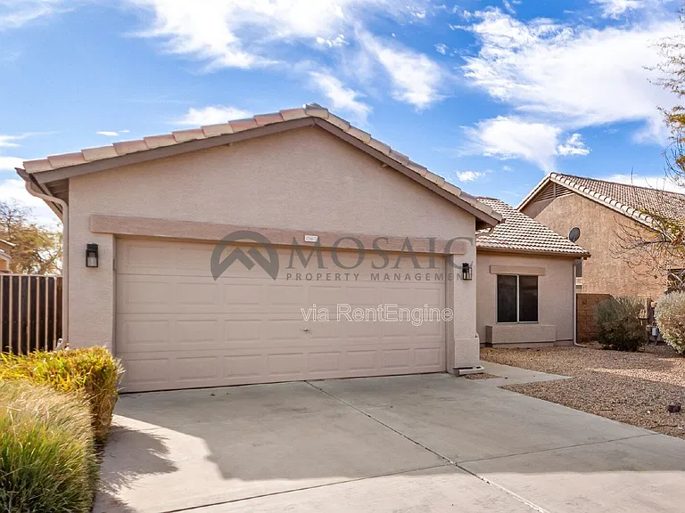 1567 E Black Diamond Dr — Photo 6
