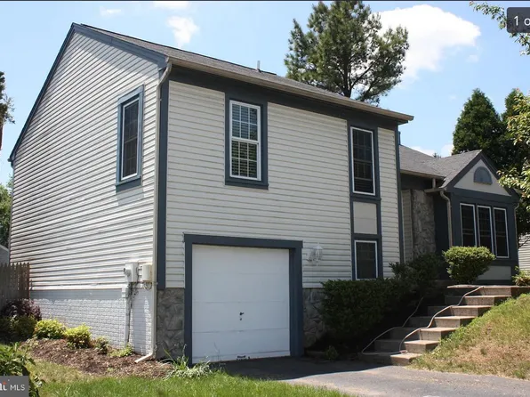 14363 Nandina Ct, Centreville, VA 20120