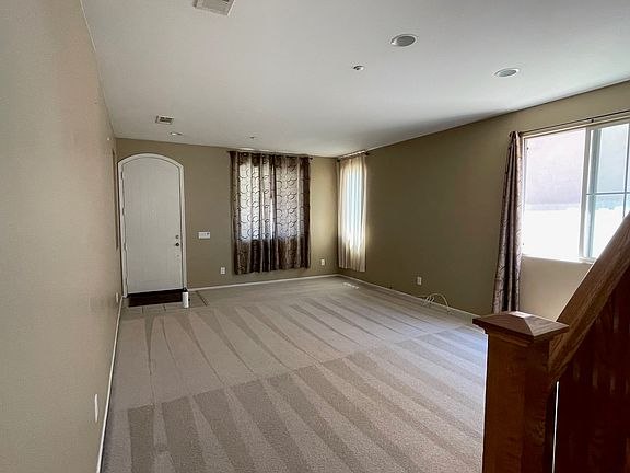 2nd image of 1671 Catania Dr