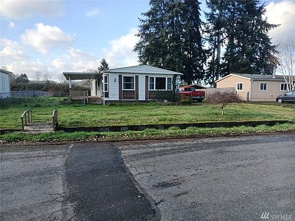 3rd image of 849 Nisqually Park Dr SE
