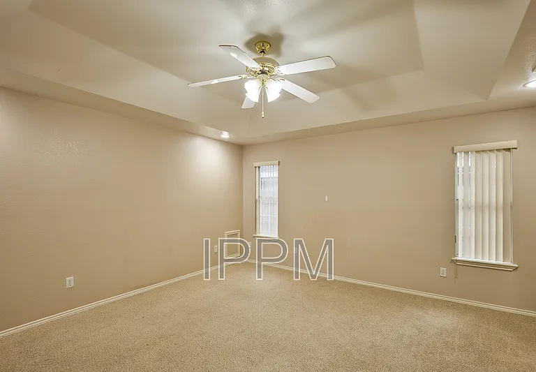 1309 Summerfield Ln — Photo 17