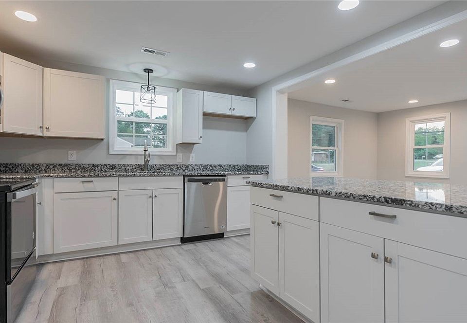 6209 Strathmore Rd, North Chesterfield, VA 23234 Zillow