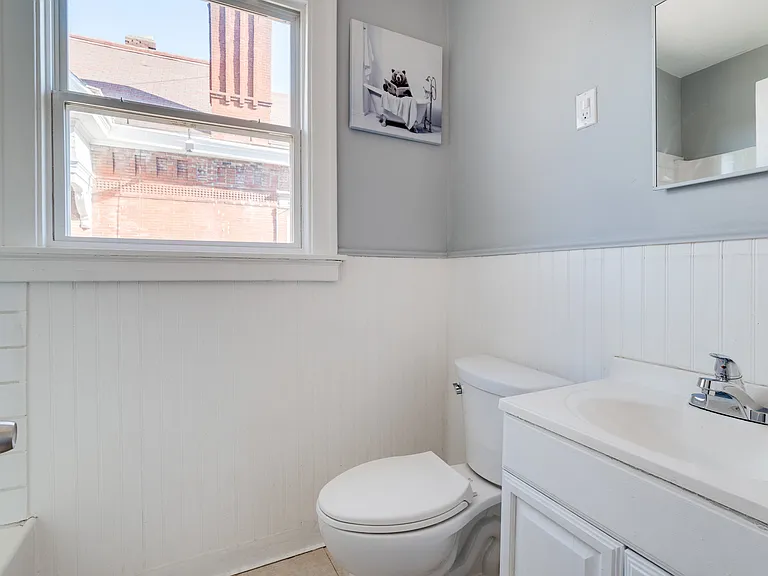 3025 Gilbert Ave #2 — Photo 10