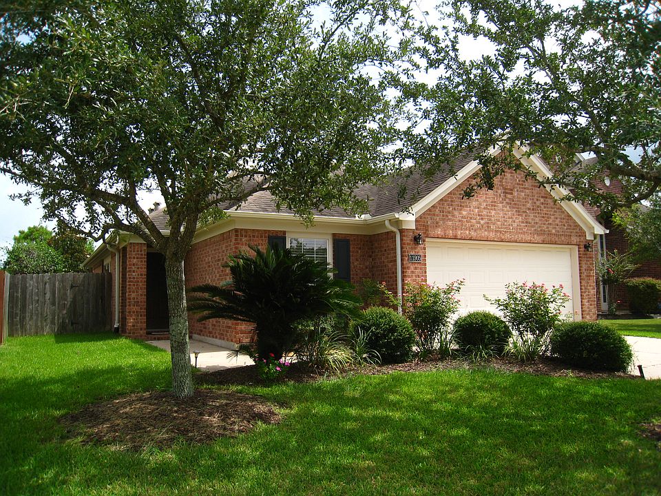 1st image of 11905 Fountain Brook Dr