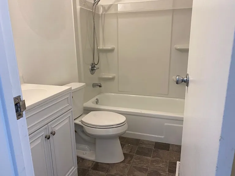501 Stanfield Ave #501 — Photo 8