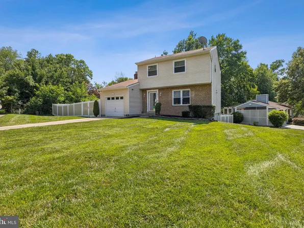 12513 Lampton Ln, Fort Washington, MD 20744